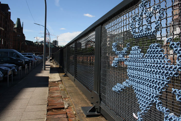 Des amateurs de street art s’inspirent de la broderie Point-13