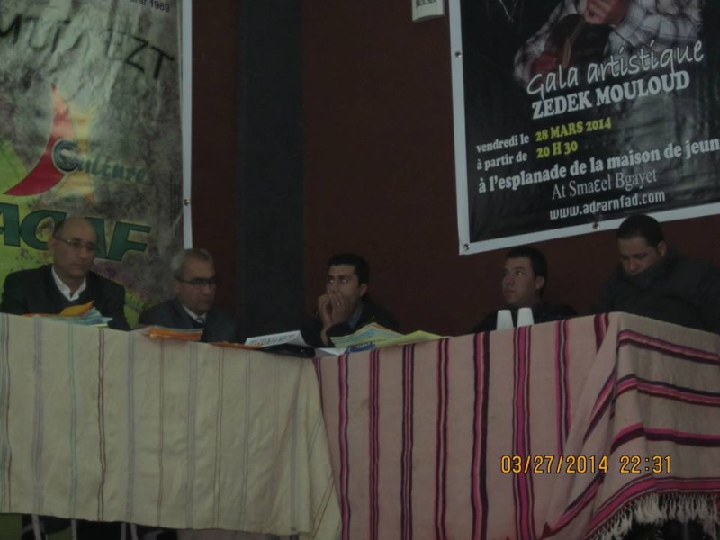 Ait Smail: Quelques photos de la 12ème édition du festival de poésie amazigh de l'ACAF (Mars 2014) - Page 3 10155410
