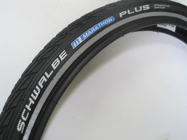 100%新，SCHWALBE MARATHON PLUS 18/16 x1.35 355-349 防刺胎 不可折 1276310