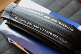 100%新，Schwalbe LUGANO 700*23C 公路車外胎 折疊/訓練外胎防刺外胎 Ae_110