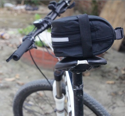 100%新，自行車車尾包 山地車鞍座包 騎行座管包 後座包 坐墊工具包 裝備 T2hn3e10