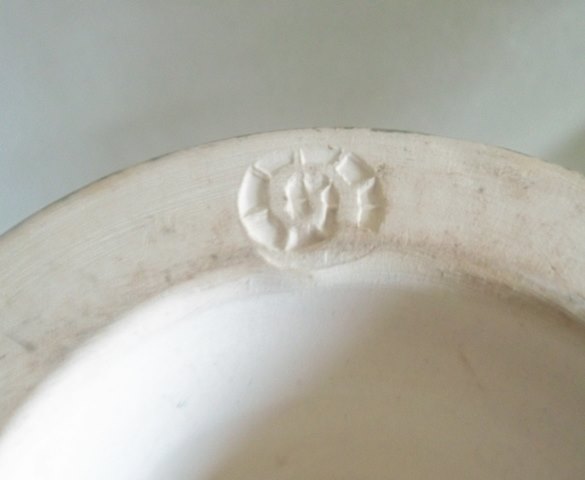 Molded Clay Trinket Dish, spiral or ammonite mark - Ron Payne  Copy_o35