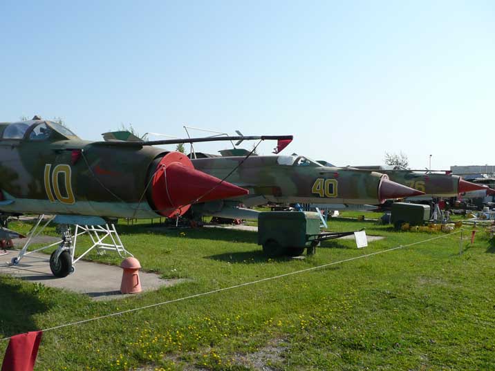[Russie 2013-14] [FUJIMI] MiG-21 SMT fishbed-K Riga-m10