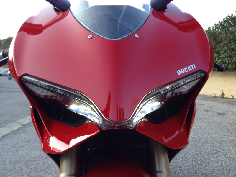 Ducati va débarquer en 2014 avec son Hyperscooter - Page 2 Img_3011