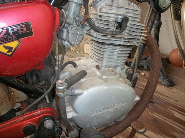 Honda 4-12 Belde CB125S 1976 100_1324