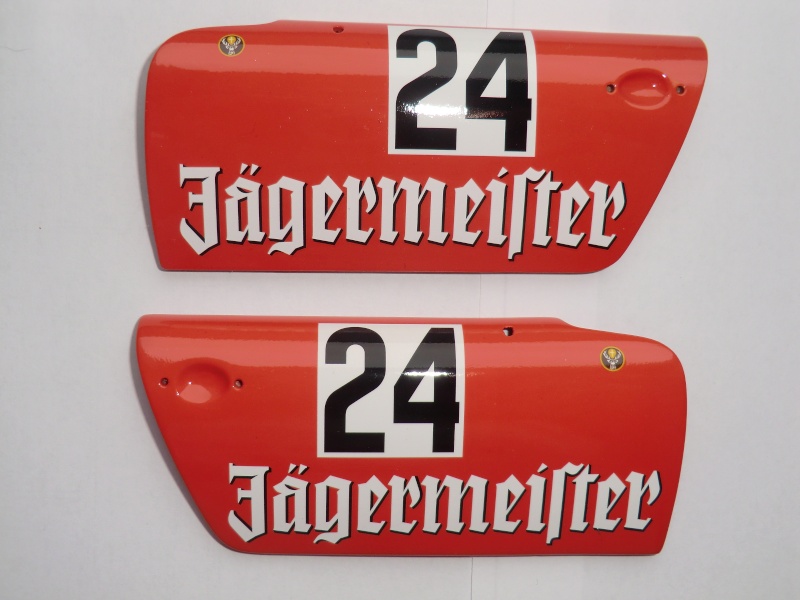 porsche jagermeister - Re-montage de la Porsche 934 rsr Jagermeister - Page 2 Cimg2453