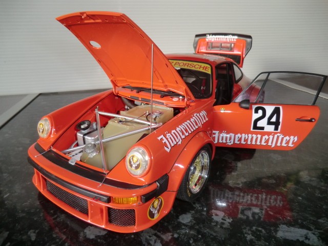 Re-montage de la Porsche 934 rsr Jagermeister - Page 6 Cimg2620