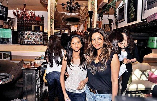 Gauri Khan parle des cadeaux de SRK pour la Saint Valentin Bg1x6s10