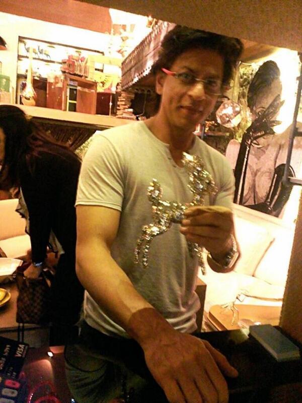 Gauri Khan parle des cadeaux de SRK pour la Saint Valentin Bgwz5-10