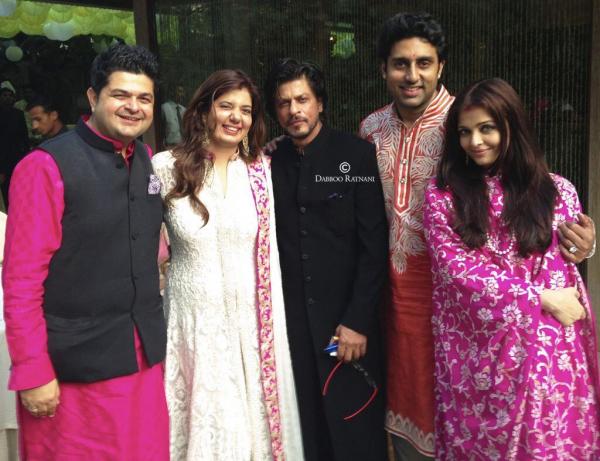 Shah Rukh Khan à la fête de Diwali des Bachchans Byn0-k10