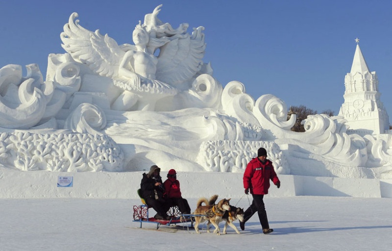 30ème festival de sculptures sur glace d'Harbin...NE de la Chine . Sculpt11