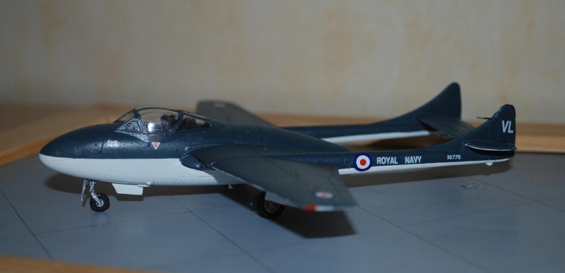 [AIRFIX] Vampire T.22 Airfix13