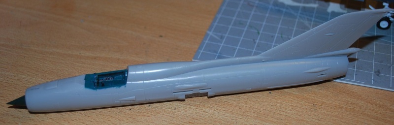 [Russie 2013-14] [FUJIMI] Mig 21PF Fishbed - Egypte Mig_2114