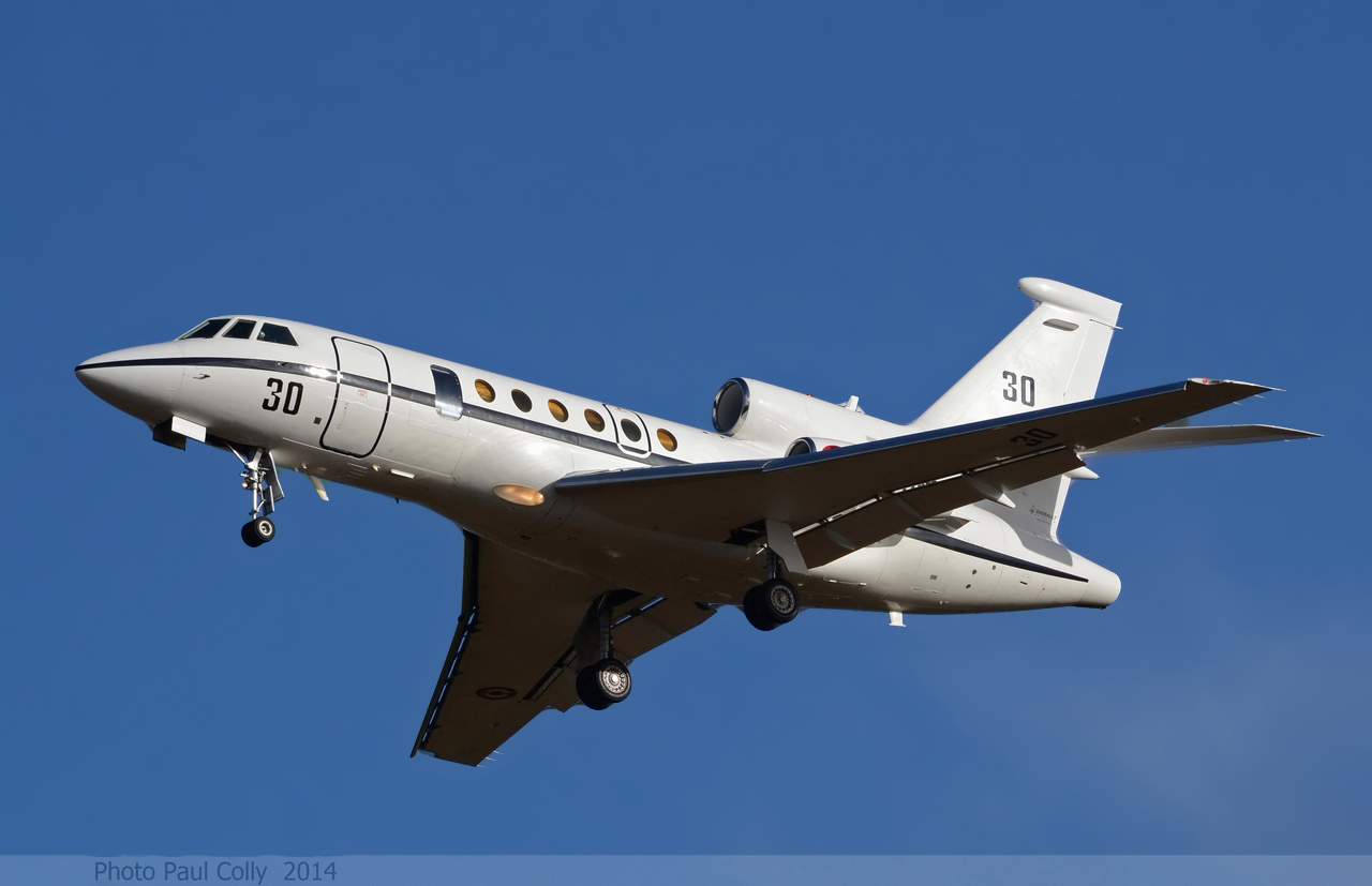 La Rochelle - Ile de Ré LFBH / LRH : Janvier 2014 Falcon15