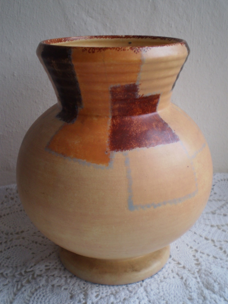 ID Please Geometric Patterned Vase 20140125