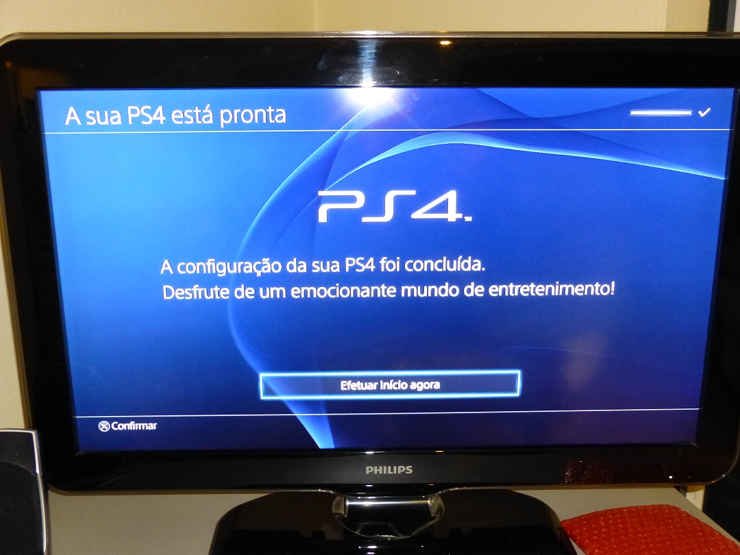 Unboxing PS4 by Helix P1000018