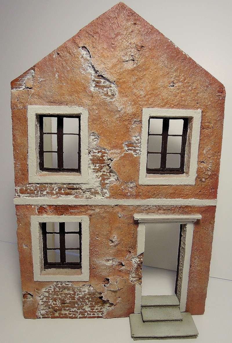 façade maison italienne sratch intégral 1/35 Dscn6574