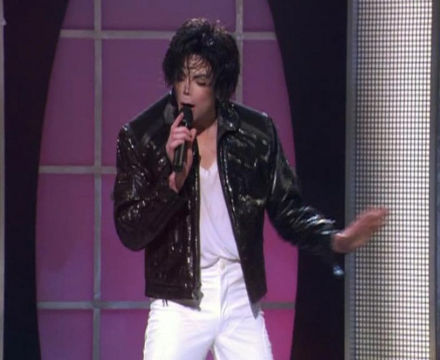 [DL] Michael Jackson - 30th Anniversary Celebration Day 2 (Britney) Birthd22