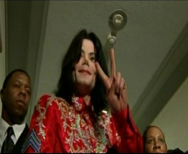 [DL] Michael Jackson - Who Killed The King Of Pop Documentary Killed15