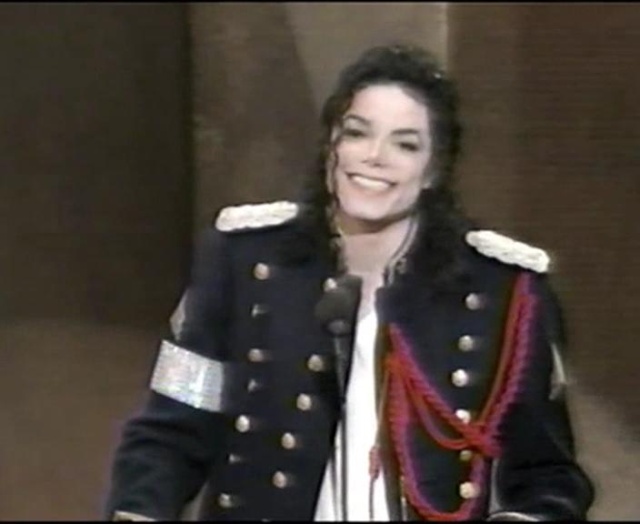 [DL] Michael Jackson NAACP Award 1993-1994 Naacp_13