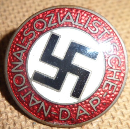Badges du NSDAP - Page 5 Broche13