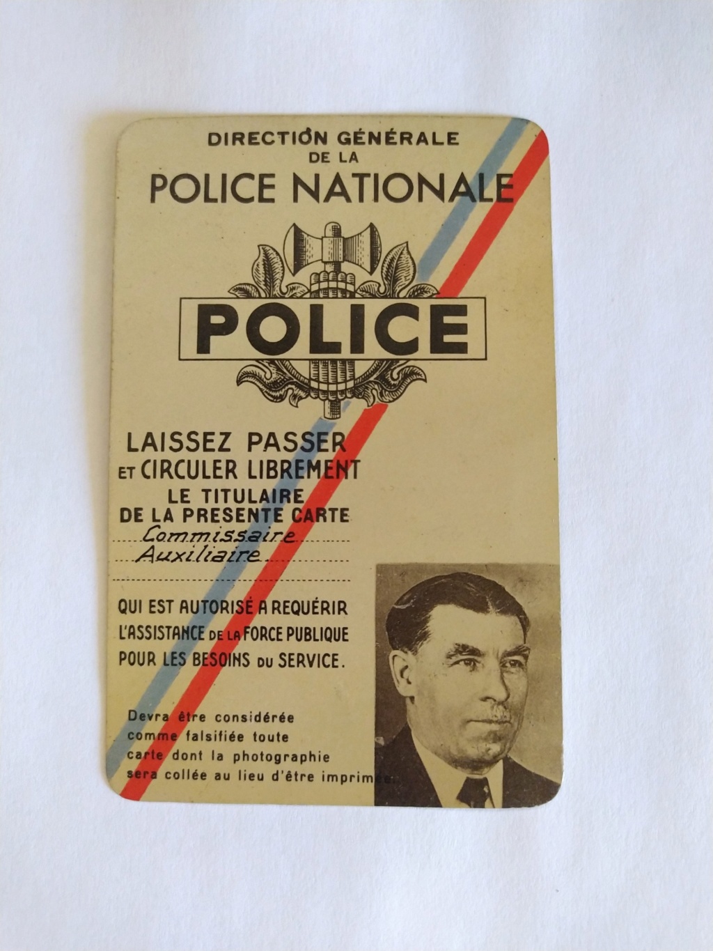 Carte de commissaire de police vichy  Img_2185