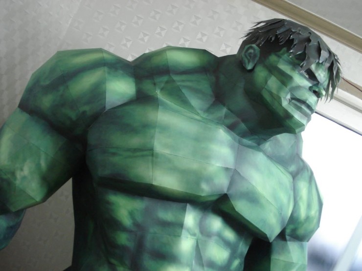 Hulk 2 metres !!!! Aaaaaa15