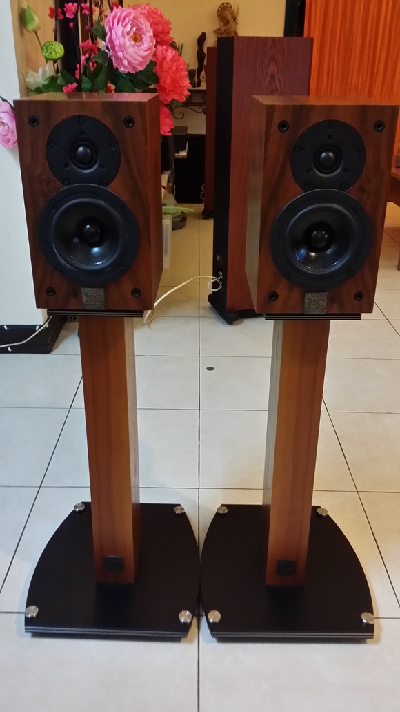 Xavian Mia 2 speaker (used price revised) 20140511