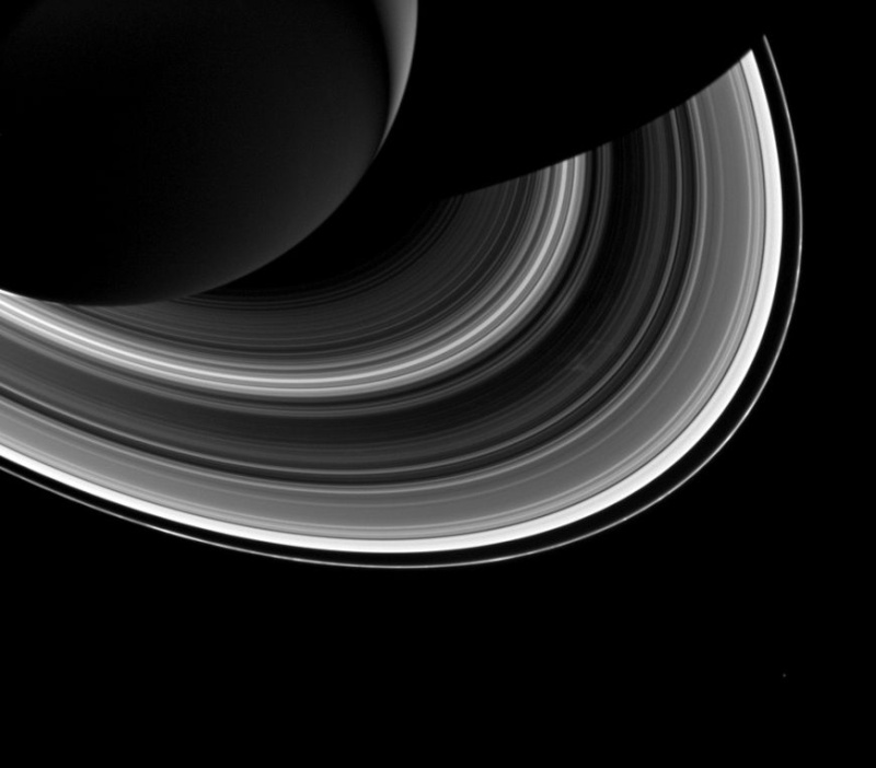 Bilder vom Saturn und seinen Monden Bild127