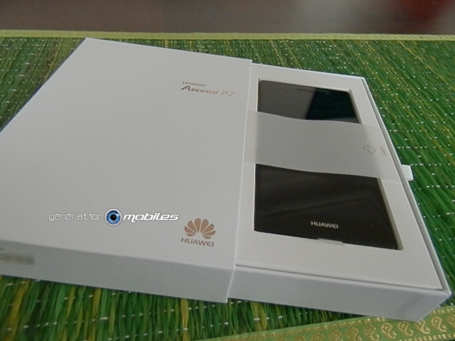 [INFO] Unboxing, et première prise en main du Smartphone Huawei Ascend P7 avec vidéo P5080011