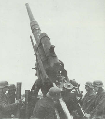 88 mm Flugzeugabwehrkanone (FlaK 18/36/37), terreur des alliés. - Page 2 Flak3610