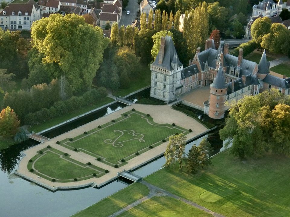 22 septembre 1682: Château de Maintenon 8f2a0110