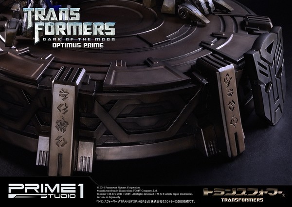 Prime 1 Studios - Transformers: Dark Of The Moon - Optimus Prime 435