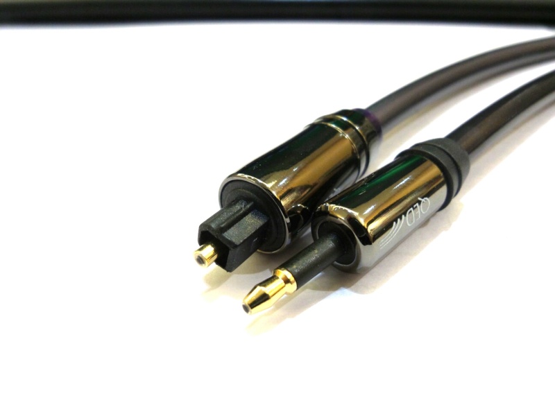 Qed- Performance Mini-Optical Digital cable-5m (New) 2013-110