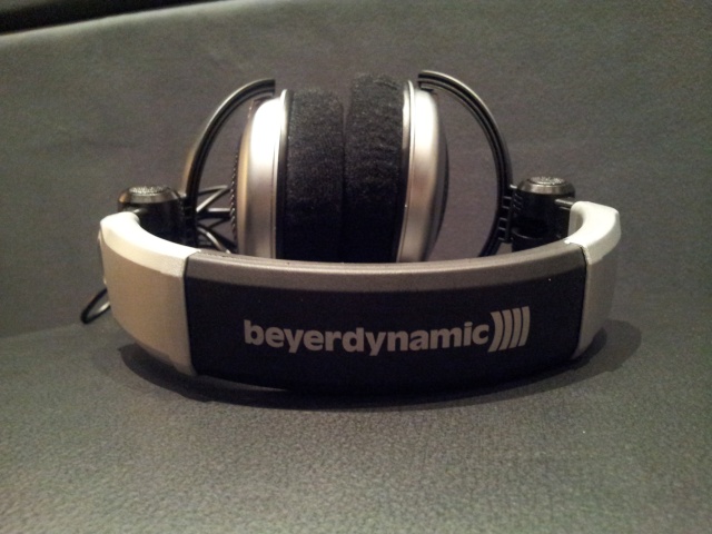 Beyerdynamic-DT 440-Premium Stereo Headphone(New) 20140225