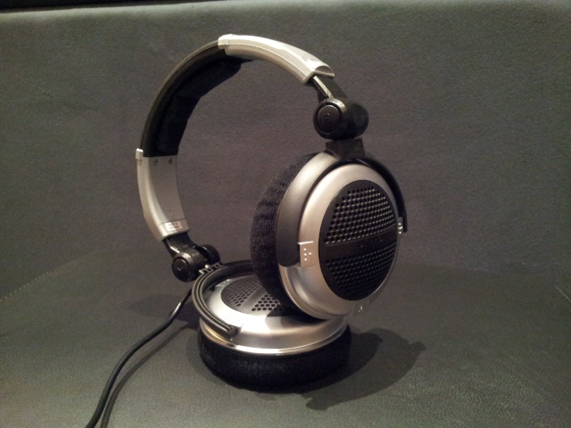 Beyerdynamic-DT 440-Premium Stereo Headphone(New) 20140227