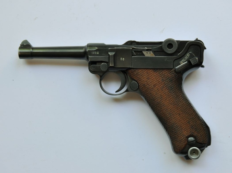 P 08 Mauser, code byf, daté 41, de police. Mauser11