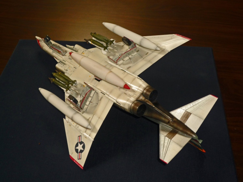 F-4B Phantom II "Sundowner" (Academy 1/48) - Page 3 P1080925