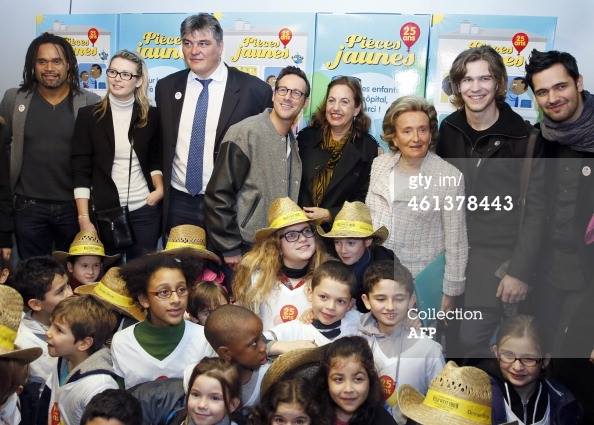 Fondation Hôpitaux de Paris - Pièces Jaunes 15112610