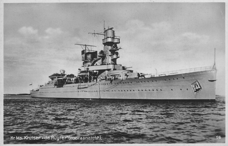Cuirassés-garde-cotes  et croiseurs Néerlandais De_ruy11