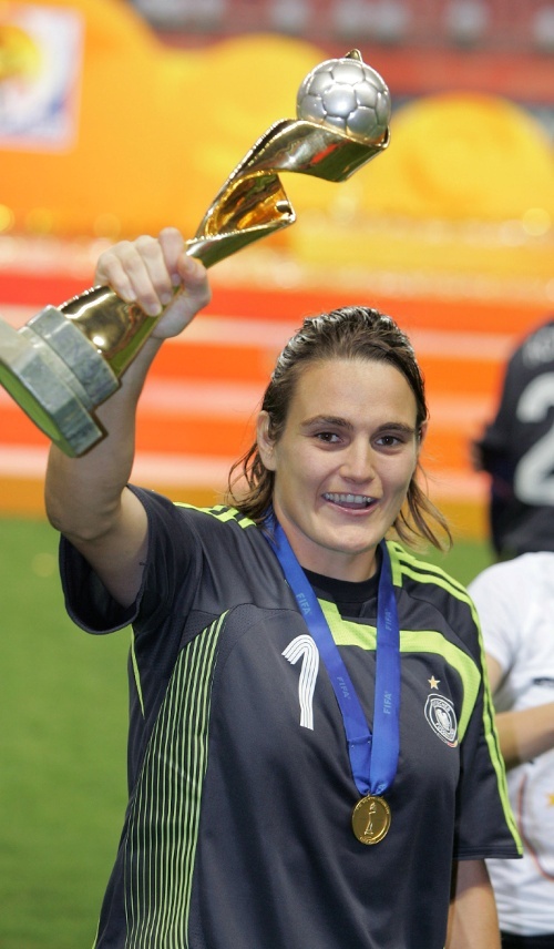 FIFA Ballon d’Or 2013 - Women’s shortlist Nadine10