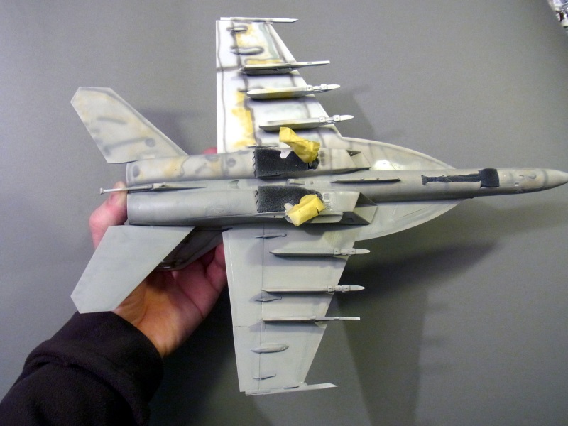 A-4E Skyhawk (Trumpeter) in 1:32 & F/A 18 E Super Hornet (Revell) 1:48 Rimg0156