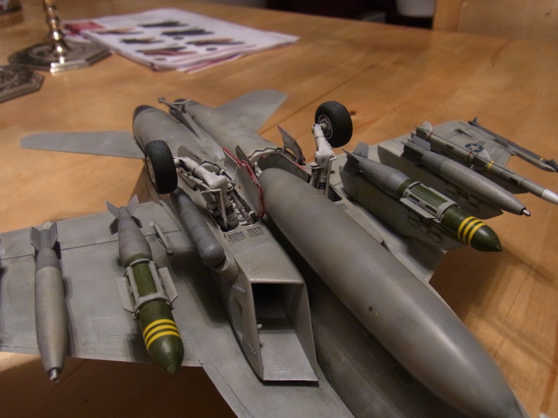 A-4E Skyhawk (Trumpeter) in 1:32 & F/A 18 E Super Hornet (Revell) 1:48 - Seite 2 Rimg0201