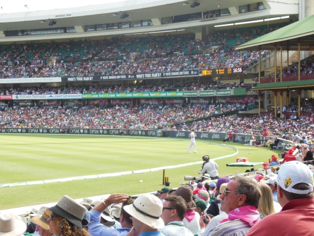 5th Ashes Test, Sydney - Page 8 5th_te24