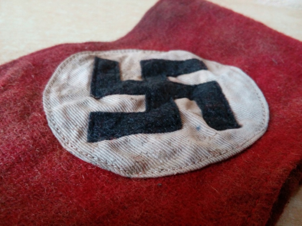 Authenticité brassard NSDAP 2022-013