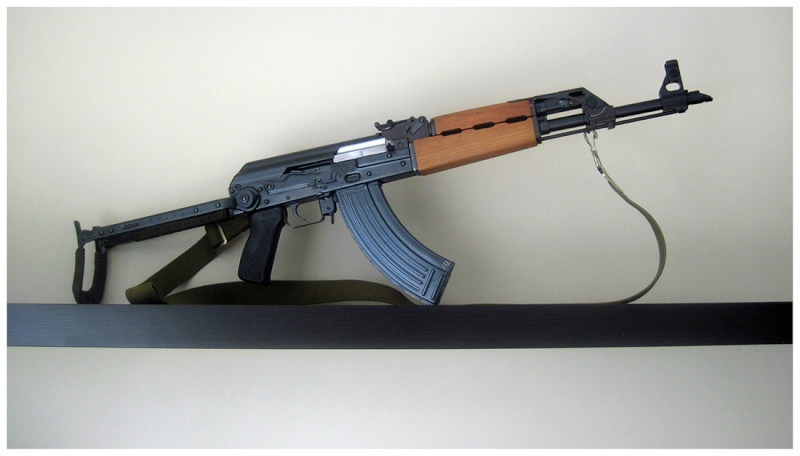 AK 47 et "famille" au sens large  12311