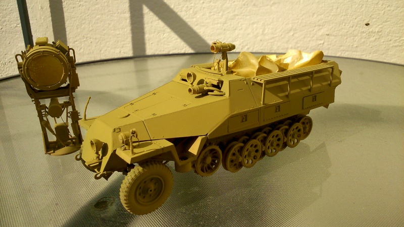 Montage en commun (Gilles/kurgan) sd.kfz 251/20 UHU AFVclub 1/35 - Page 5 Uhu1610