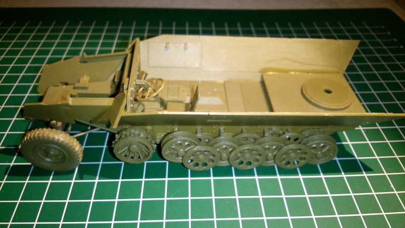 Montage en commun (Gilles/kurgan) sd.kfz 251/20 UHU AFVclub 1/35 Uhu_110