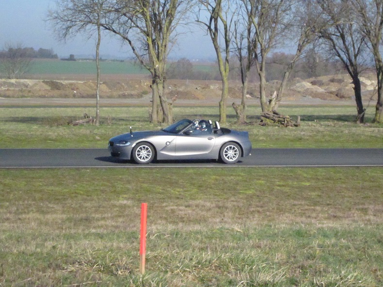 SEANCE DE ROULAGE SUR LE CIRCUIT DE CLASTRES Clastr15