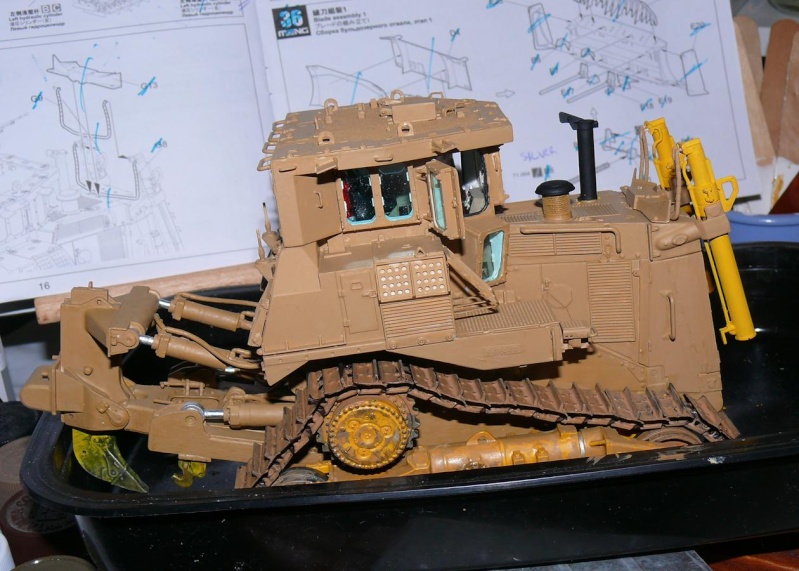 D9R Armoured Bulldozer de MENG Un de plus au club Photo817